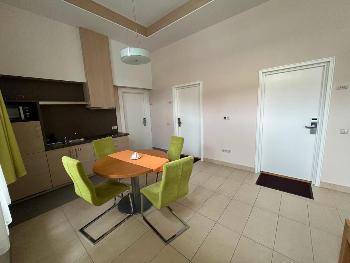 Soleil Apartman Σέγκεντ Εξωτερικό φωτογραφία